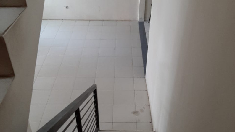 Dijual Rumah Dalam Cluster Yang Nyaman Daerah Limo