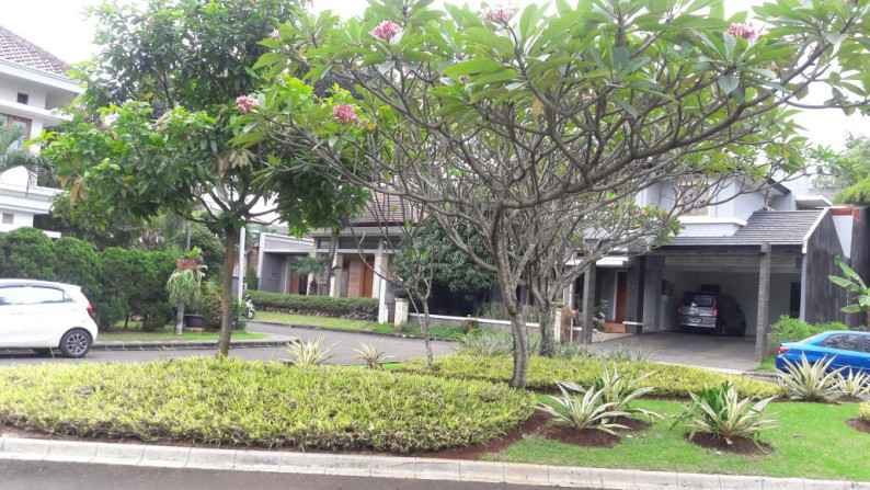 Rumah Cantik Harga Bagus di Bintaro 9