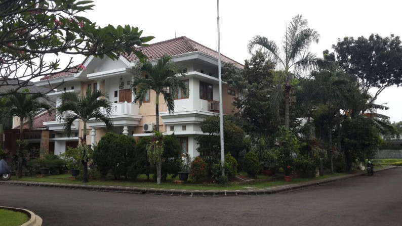 Rumah Cantik Harga Bagus di Bintaro 9