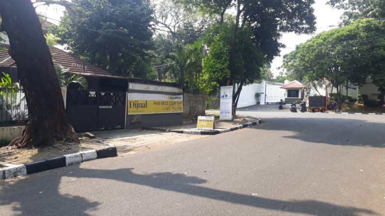 Dijual Rumah di Kebayoran Baru