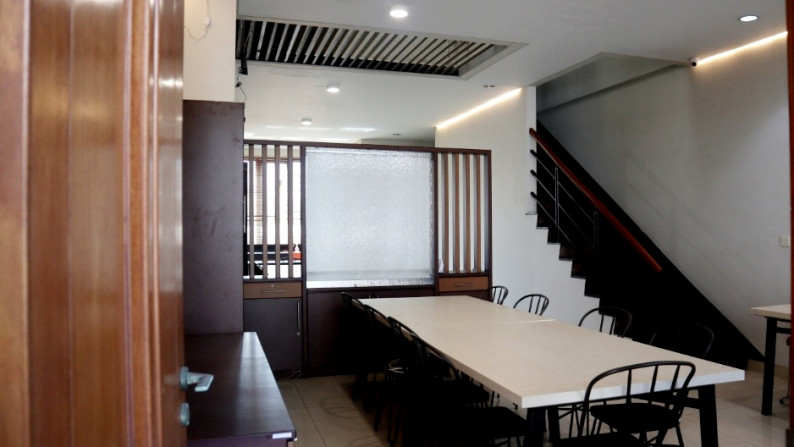 Dijual Ruko 3 Lantai di Istana Pasteur Bandung