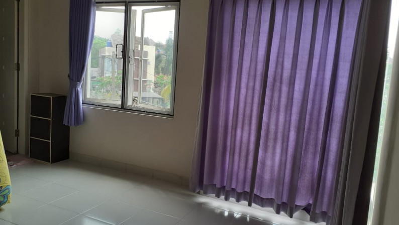 Rumah Siap Huni, Split Level, dan Hunian Nyaman @Graha Hijau Riviera, Ciputat