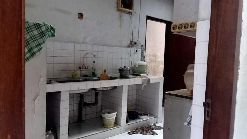 Rumah Dijual di Kawasan Elit Barito, Jakarta Selatan