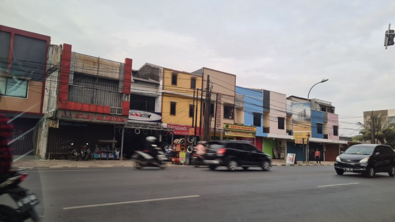 Tanah Dijual lebar muka 86m2, Bentuk L Di Jl Ir. H. Juanda, Luas 8700m2