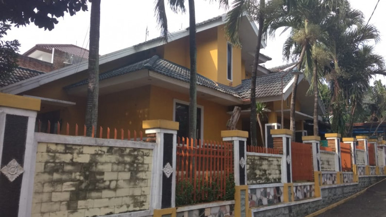 Dijual Rumah Bagus Di Jl Pendidikan, Veteran Bintaro Jakarta Selatan