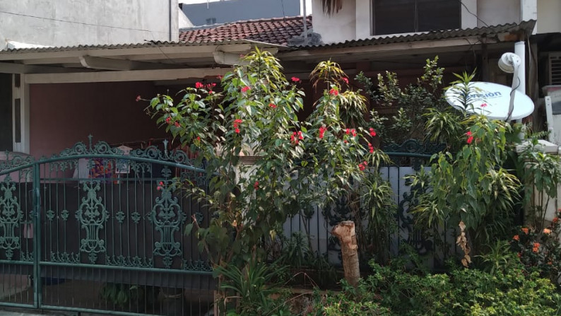 Dijual Rumah di Sektor 6 - Gading Serpong dengan harga jual menarik