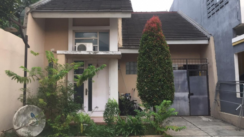 Rumah siap huni di Ciater Serpong Tangerang selatan