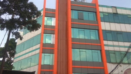 Office Space Di Pejeten, Jakarta Selatan, Lokasi dekat dengan akses tol JORR, Semi Furnished