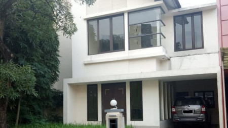 Dijual Rumah di Serenade Lake - Gading Serpong dengan harga jual menarik