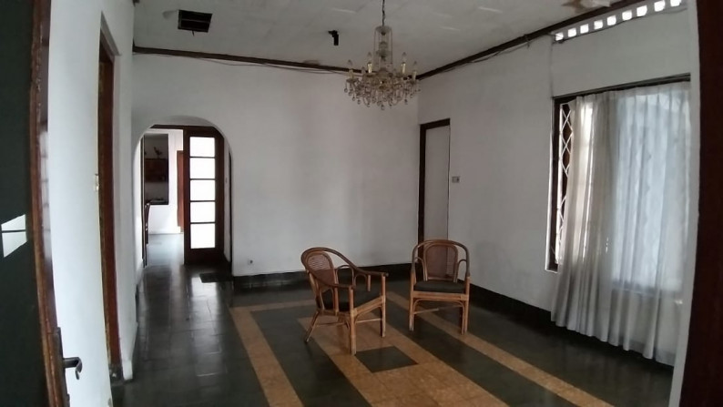 DIJUAL AREA KOMERSIAL DI JL. KYAI MAJA, JAKARTA SELATAN