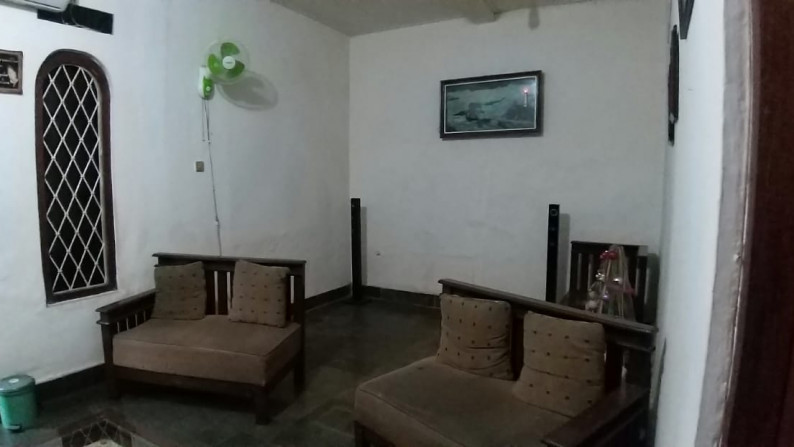 DIJUAL AREA KOMERSIAL DI JL. KYAI MAJA, JAKARTA SELATAN