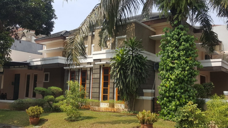 Rumah Asri Posisi Hoek Dalam Cluster  Bintaro Jaya Sektor 9