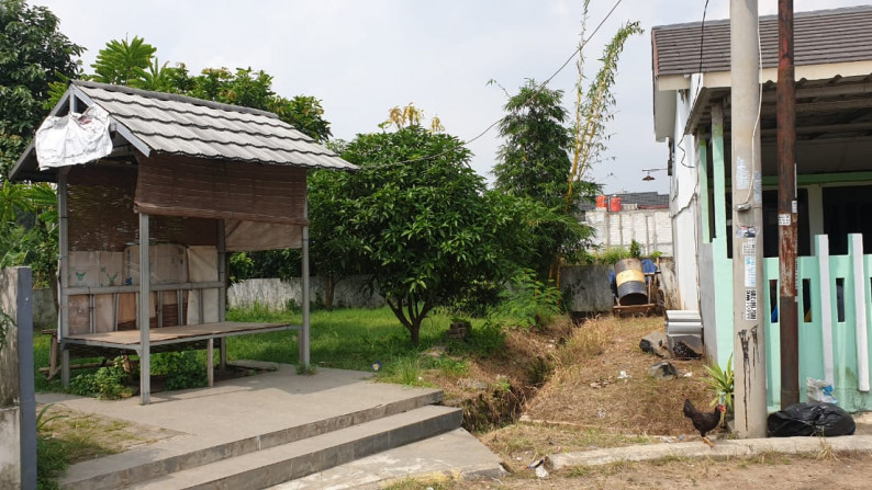 Dijual atau over  kredit  rumah  murah  di  Casa Gardenia dekat 