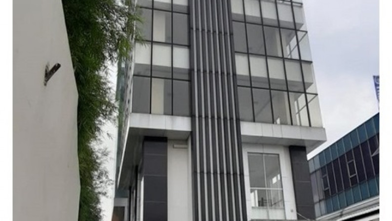 Dijual Gedung Perkantoran di Jalan Matraman Raya Jakarta Timur