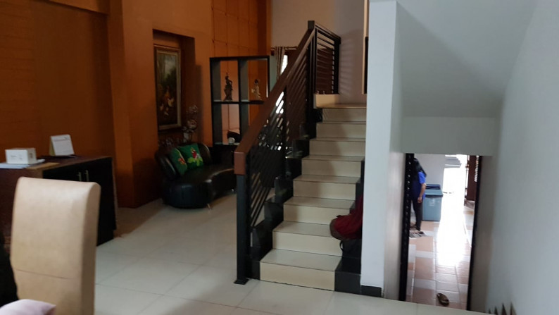 Dijual Rumah Minimalis daerah Puri Indah, Jakarta Barat