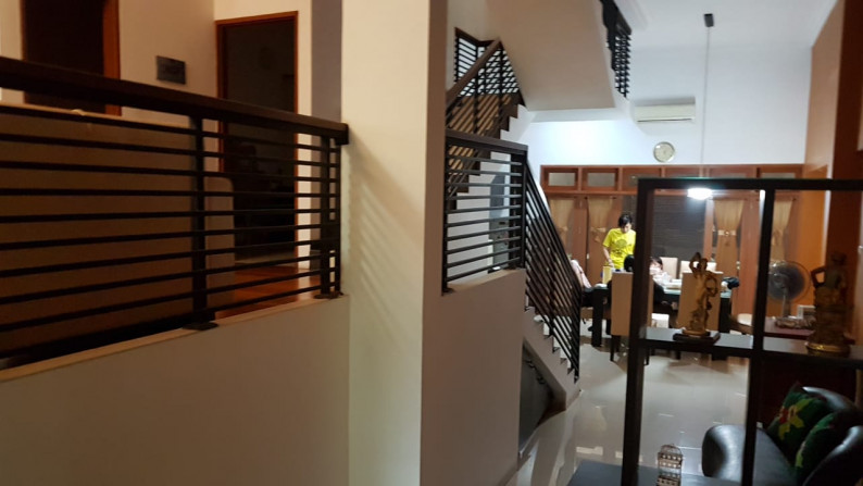 Dijual Rumah Minimalis daerah Puri Indah, Jakarta Barat