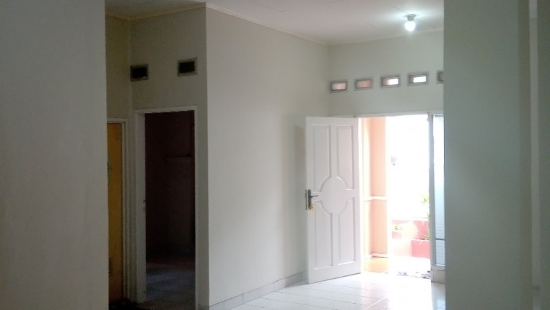 Dijual Rumah Bagus Di Villa Gunung Lestari, Jombang Tangerang Selatan