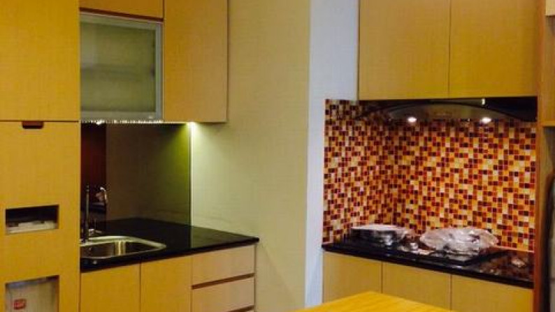 Dijual Apartemen Type 1 BR Renov jadi 2 BR, Streategis, rapih, harga murah, siap huni