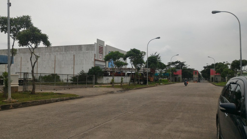 Lokasi cocok untuk pergudangan dan kantor