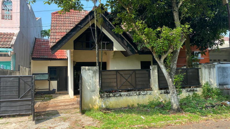 Rumah siap huni,dalam cluster di Serpong