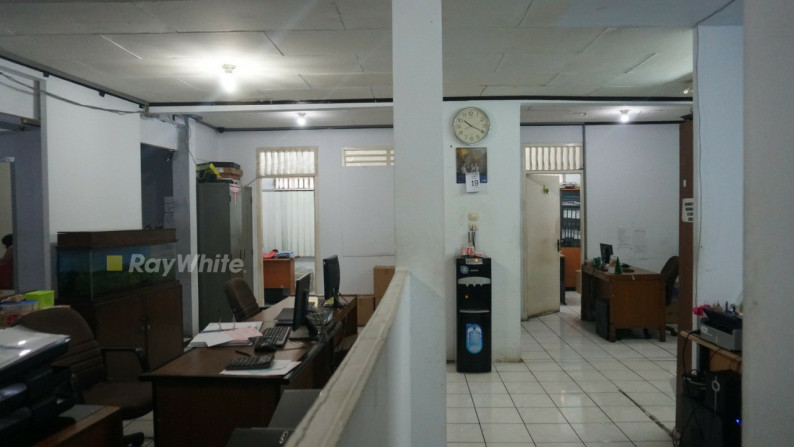 Gedung Kantor Di Lokasi Bagus, Harga Nego Di Tanjung Barat