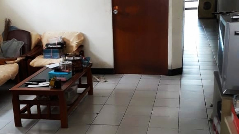 Ruko dijual di jl. Gajah Mada Raya, Jakarta Barat.