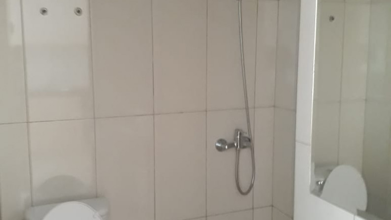 Disewa murah apartemen strategis, siap huni, Vanya Park Assati BSD City Tangerang Banten