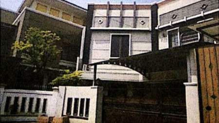 Rumah Gading Griya Lestari, 2 Lantai, Luas 360m2