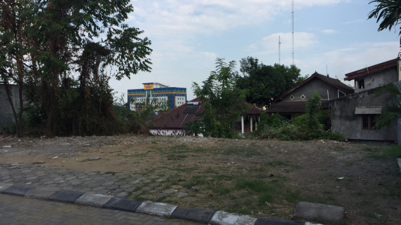 TANAH PEKARANGAN, DIMANCASAN, UTARA KAMPUS UPN,  DIBELAKANG POLSEK DEPOK TIMUR