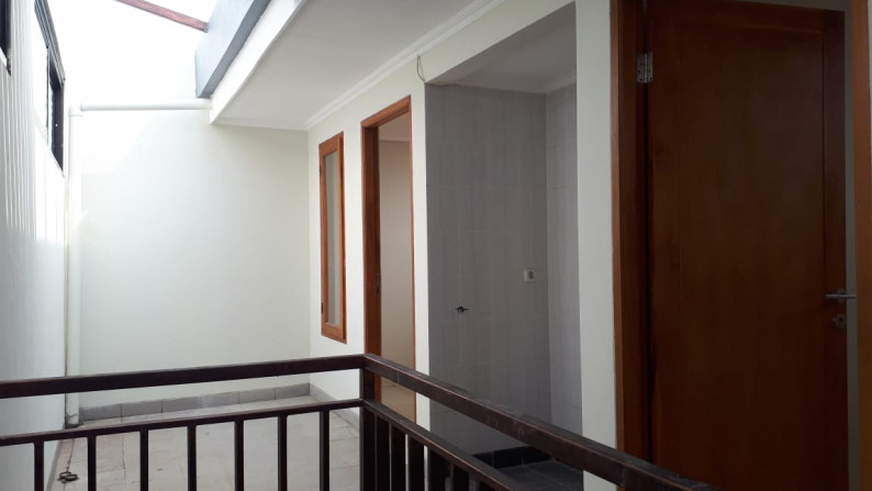 Rumah Cantik Cirendeu Cluster