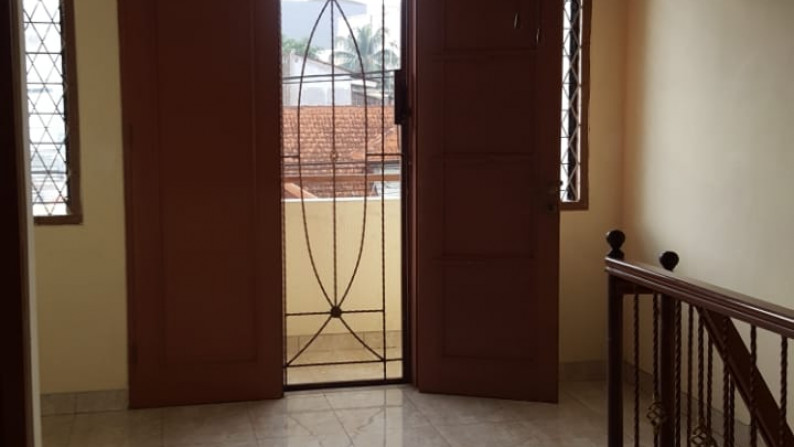 Dijual Rumah di Ubud Permai 2 - Lippo Karawaci Tangerang