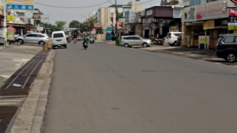 Disewakan ruko di Taman Semanan Indah, Jakarta Barat