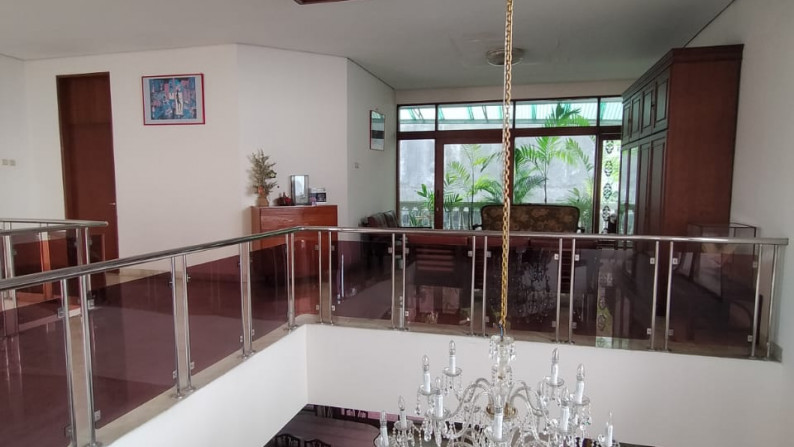 Rumah Super Asri di Pondok Indah