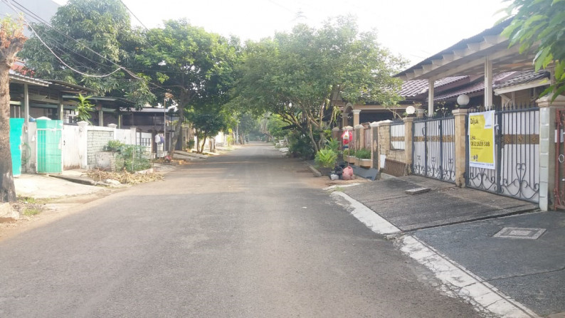 Dijual Rumah Bagusa Di Villa Bintaro Indah, Jombang Tangerang Selatan