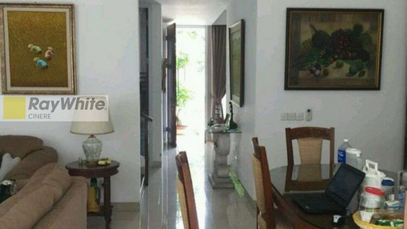 Rumah cantik siap huni dalam komplek ternama di wilayah Pondok Labu