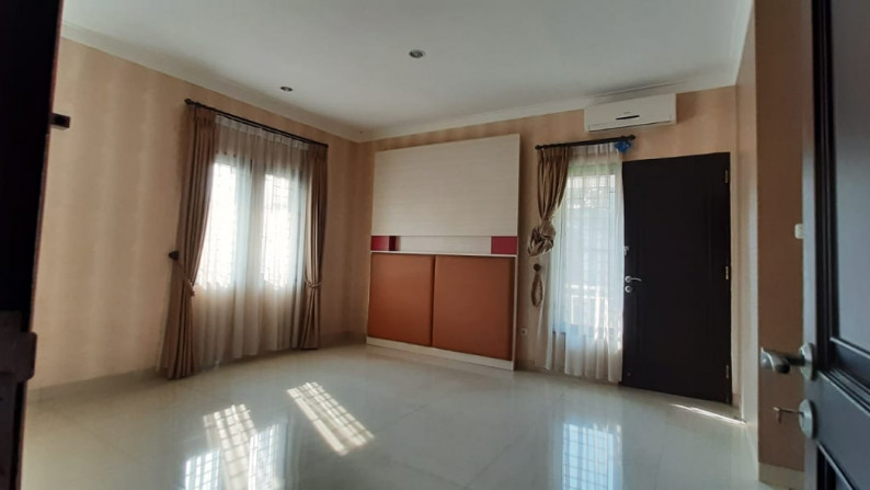 Rumah Cantik Pondok Labu, Jakarta Selatan