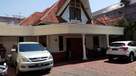 RUMAH PUSAT KOTA  JALAN IMAM BONJOL