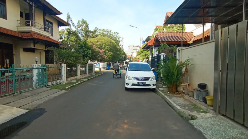 Rumah Hook di Sunter Griya Inti Sentosa sunter Jakarta Utara