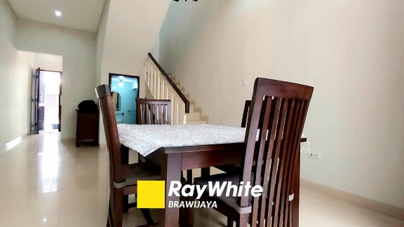 RUMAH DI CIPETE, JAKARTA SELATAN, DALAM CLUSTER, SIAP HUNI, SEMI FURNISHED