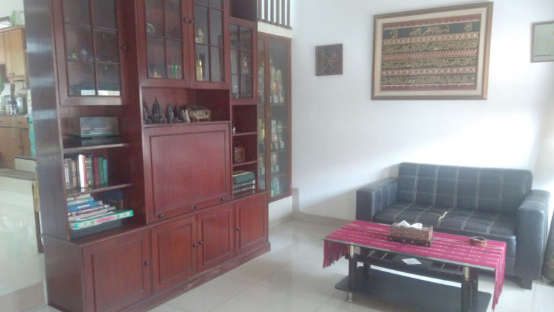 Dijual Rumah Bagus Di Villa Bintaro Regency, Jombang Tangerang Selatan