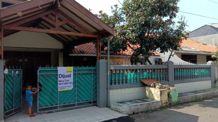 DI JUAL RUMAH SIAP HUNI  DI KOMP. MERPATI - KALIDERES *0031-WIR*