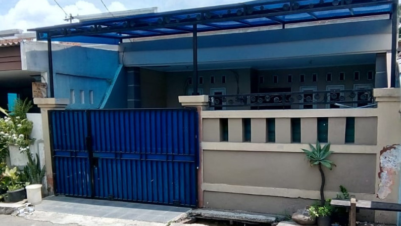 DI JUAL RUMAH DI KOMPLEK MERPATI - KALIDERES