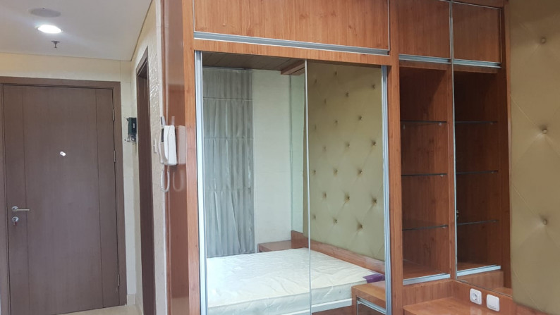 Apartemen studio dilokasi strategis Puri Orchard - 0031-AGUJEL