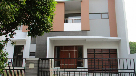 Rumah Baru Villa Meutia, Bekasi, Luas 180m2