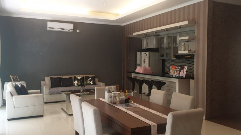 Rumah Siap Huni, Nyaman, Murah, strategis di Kebayoran Residence Bintaro Sektor 7