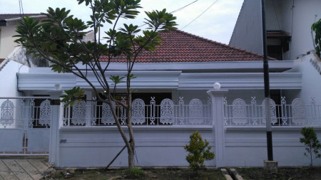 RUMAH MARGOREJO INDAH XII/BLOK C