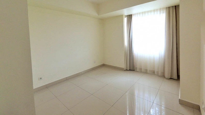 Turun Harga Apartemen Sherwood siap huni Tower Regent 2BR Luas 94m2