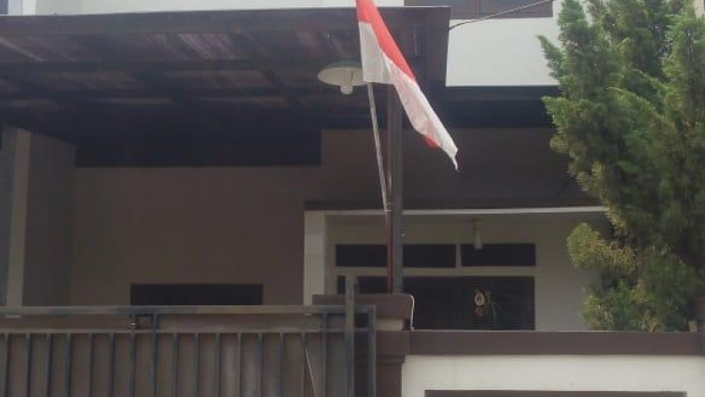 Rumah Bagus 2 Lantai Jarang Ada Dekat Sektor 4 Bintaro